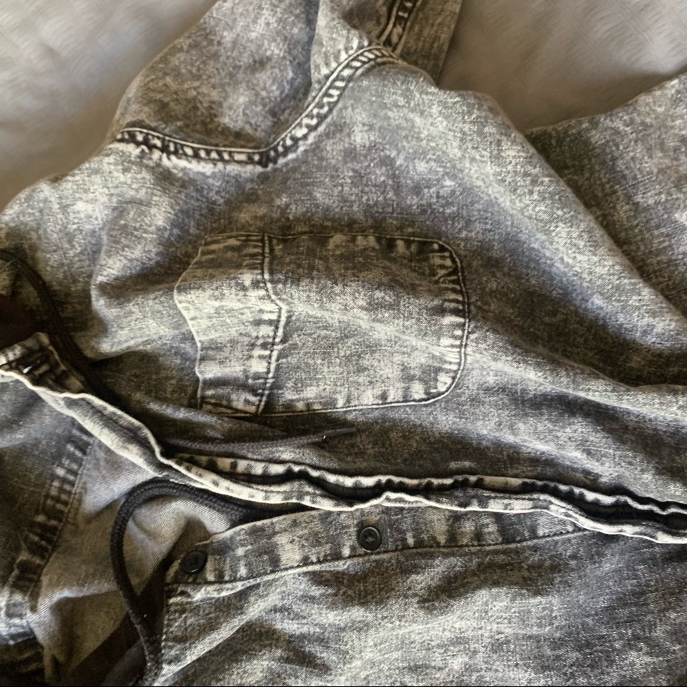 Light Denim Jacket - image 4